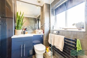 Photo 27- click for photo gallery